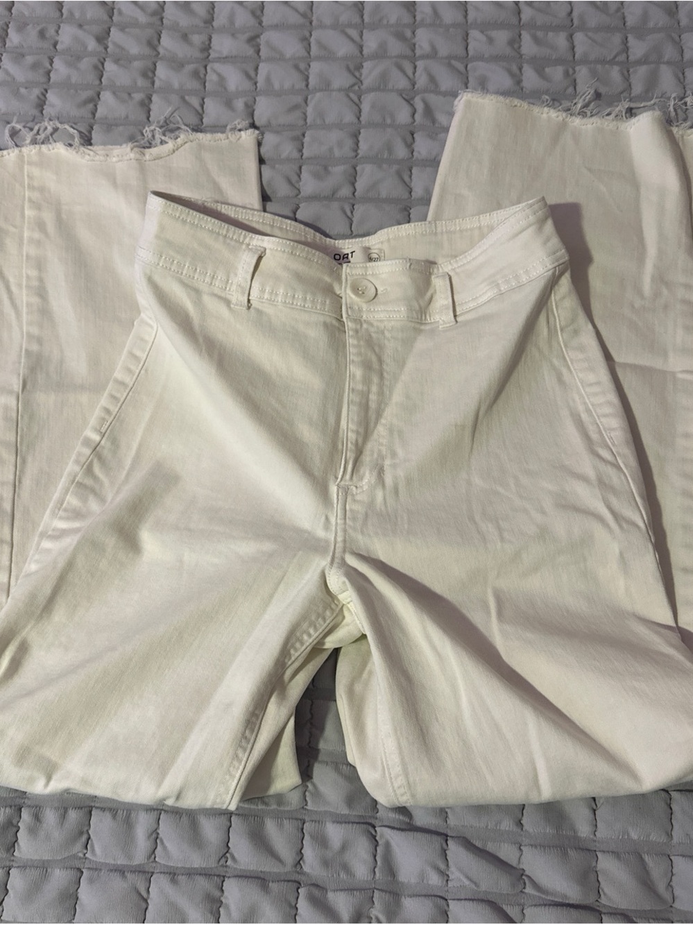 White High-Rise Wide-Leg Pants — Clean Everyday Style